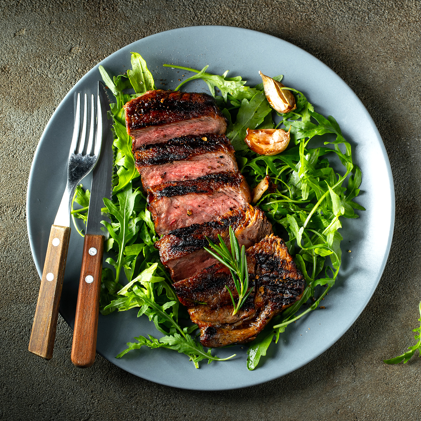 Savory-Beef-Meal-Custom-Display